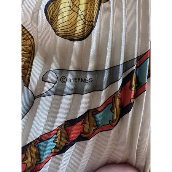 Hermes Plisse Silk Scarf "Cosmogonie Astrale" Aviation & Space Theme 100% Silk - Picture 2 of 8